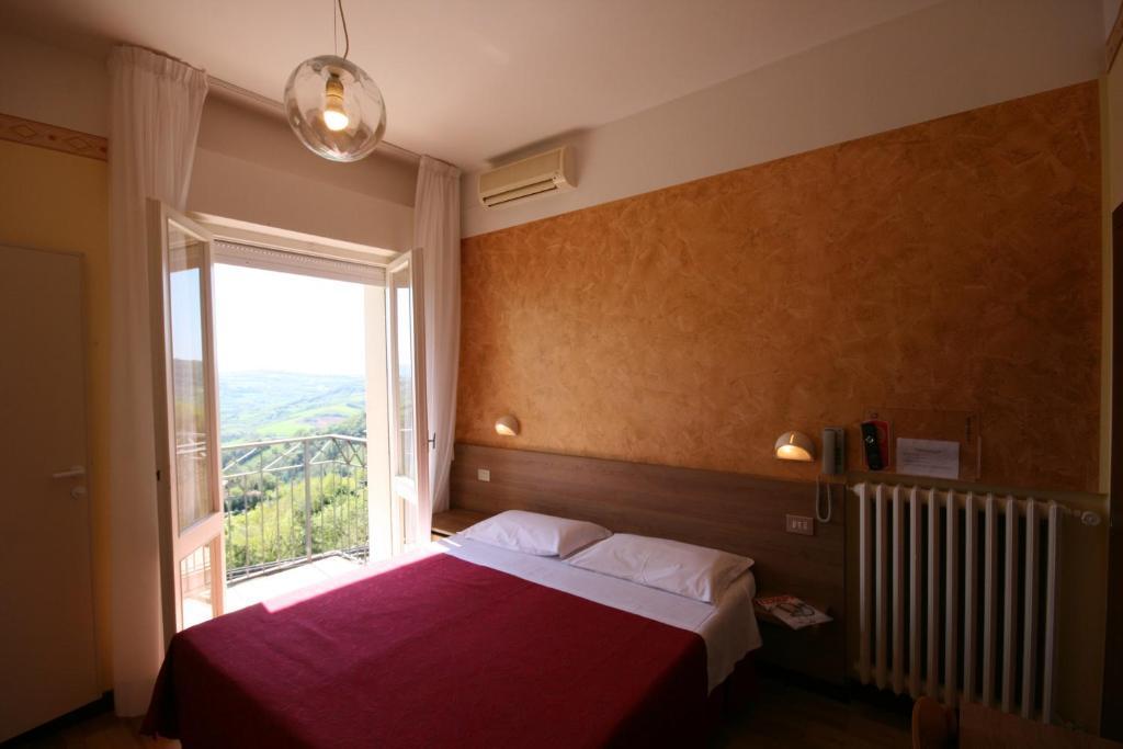 Gemmano Albergo Centopini חדר תמונה