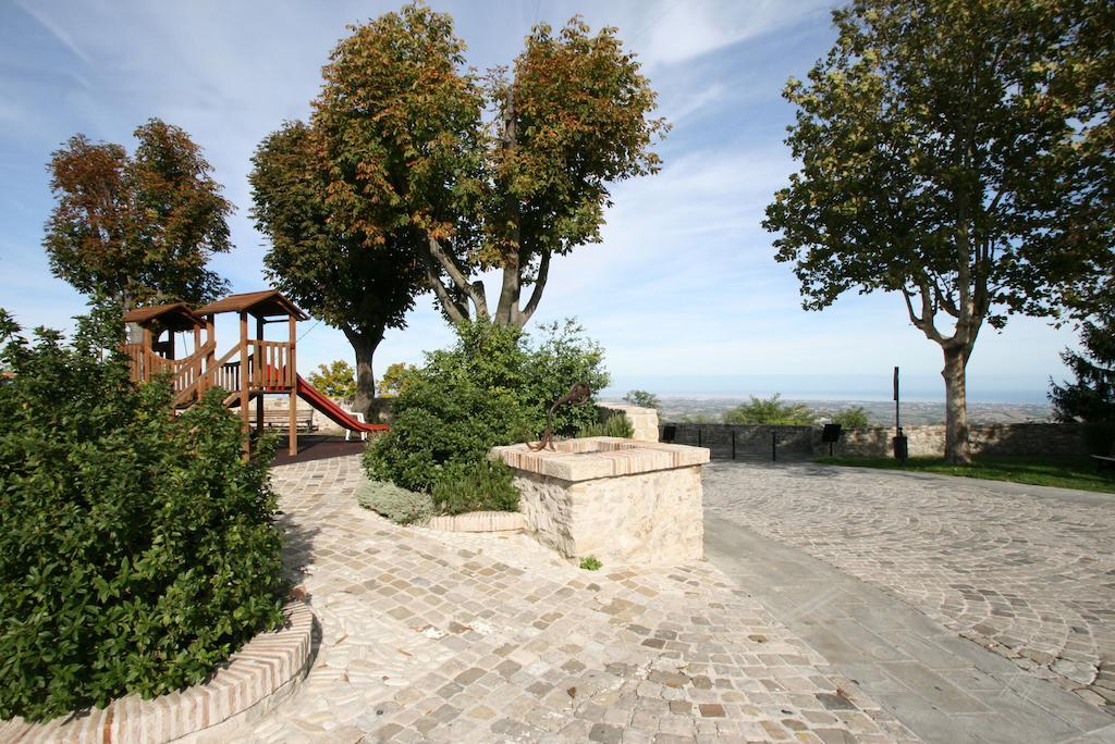 Gemmano Albergo Centopini מראה חיצוני תמונה
