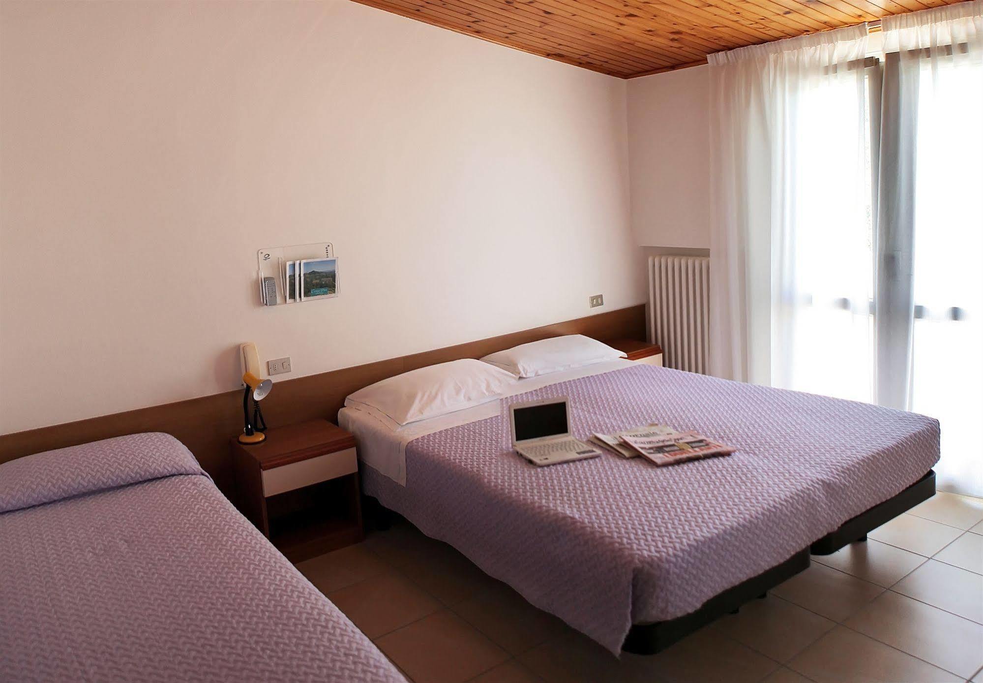 Gemmano Albergo Centopini מראה חיצוני תמונה