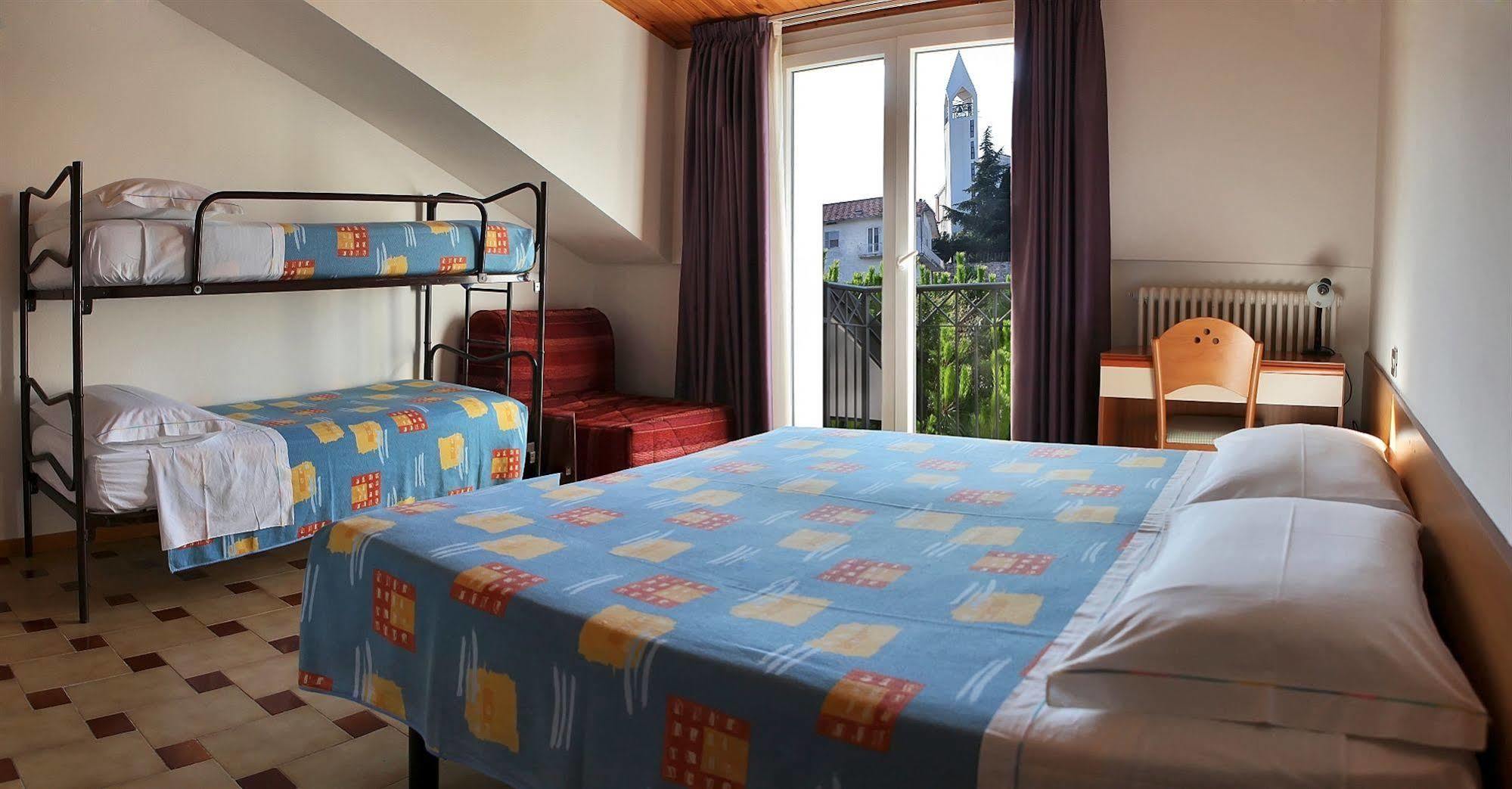 Gemmano Albergo Centopini מראה חיצוני תמונה